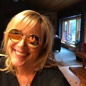 Meet your Posher, Sue